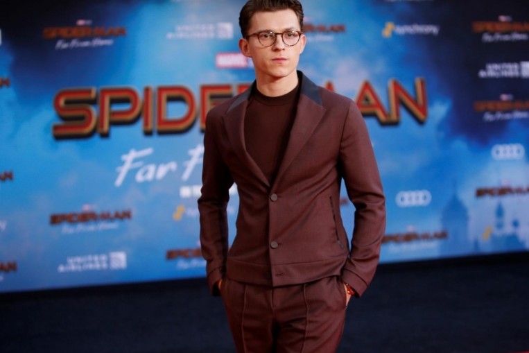 Tom Holland lost and gained 14kg for new crime movie, Entertainment