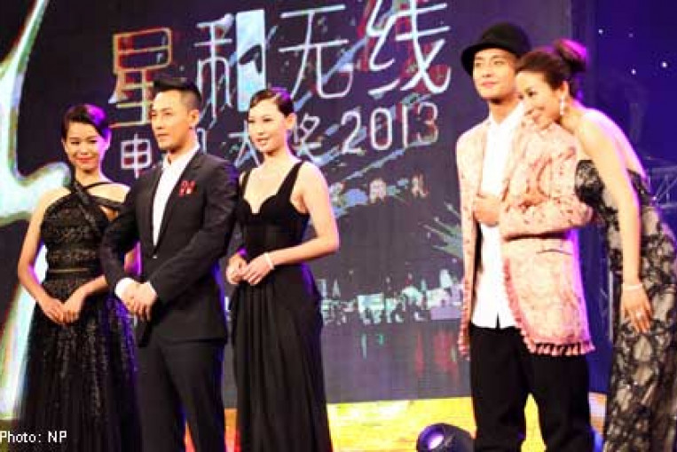 Celebrity 'couples' centre of attention at TVB awards, Entertainment