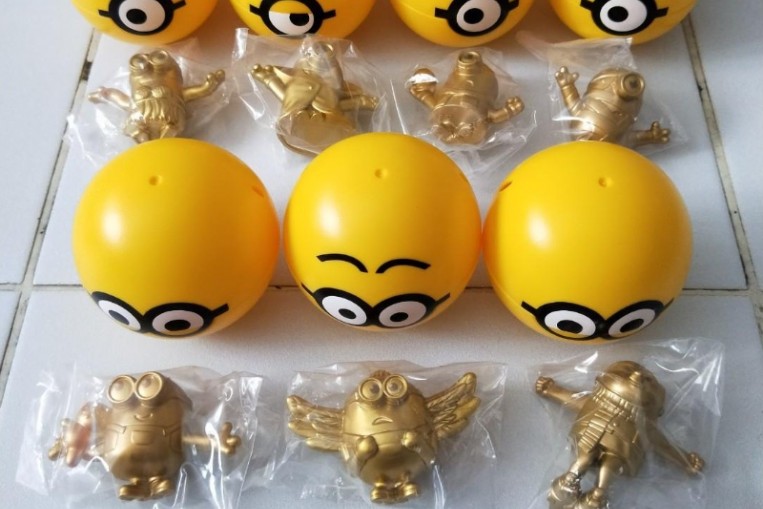 Happy Meal Minions Gold For Sale Off 76